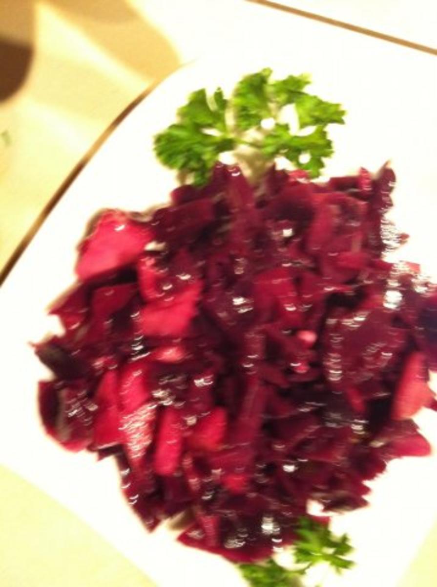 Rotkraut-Salat mit Zimt Honig Gewürznelken-Apfelessig-Dressing - Rezept - Bild Nr. 4