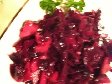 Rotkraut-Salat mit Zimt Honig Gewürznelken-Apfelessig-Dressing - Rezept - Bild Nr. 4