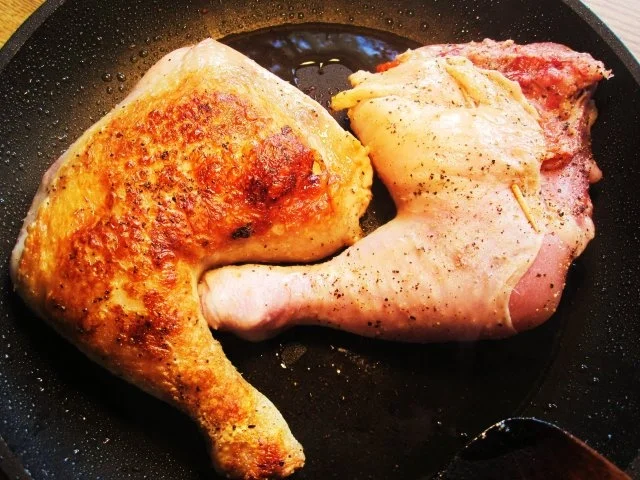 Ajvar-Hähnchenschenkel ... - Rezept - Bild Nr. 3