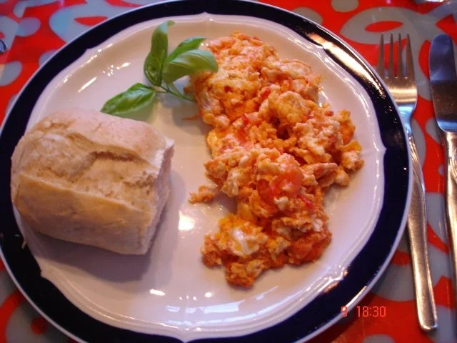 Rezept: Tomatenrührei Tomatenrührei - Rezept