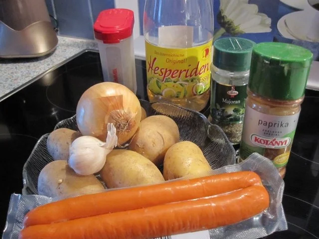 Erdäpfelgulasch, feurig - Rezept - Bild Nr. 2