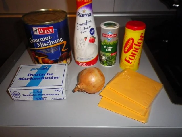 Rezept: Bandnudeln mit Sahnepilzen Bild Nr. 3 Bandnudeln mit Sahnepilzen - Rezept - Bild Nr. 3