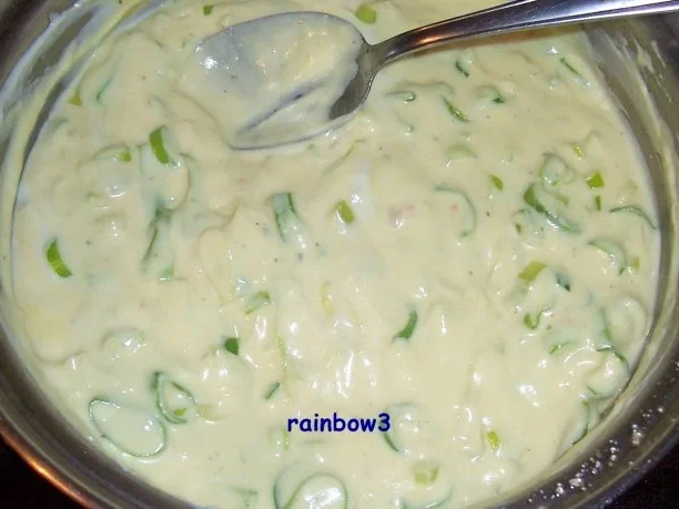 Kochen: Eier auf Porree-Schmand-Senf-Sauce - Rezept - Bild Nr. 6