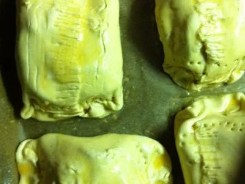 Rezept: Mozzarella-Tomaten im Blätterteig mit Ziegenkäsedipp Bild Nr. 8 Mozzarella-Tomaten im Blätterteig mit Ziegenkäsedipp - Rezept - Bild Nr. 8