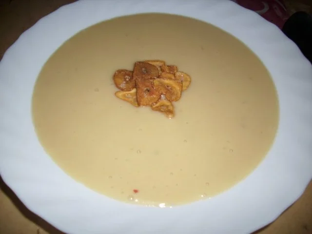 Rezept: Knoblauchsuppe Bild Nr. 15 Knoblauchsuppe - Rezept - Bild Nr. 15