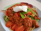 Spaghetti mit Tomaten-Pesto und Zuckerschoten - Rezept