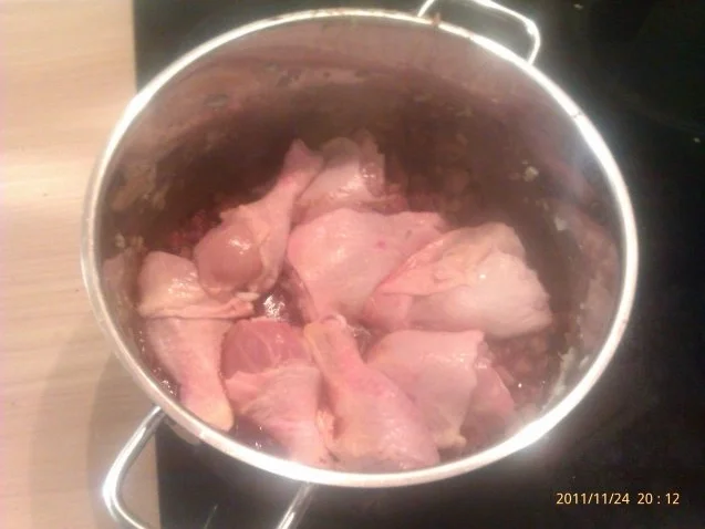 Ungarisches Hähnchengulasch in Variation mit Speck und Champignon - Rezept