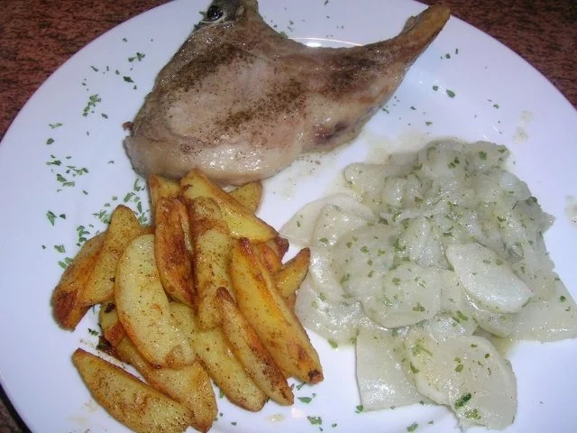 Iberico Kotelett (NT-gegart) mit weißen Rübchen und Röstkartoffeln - Rezept