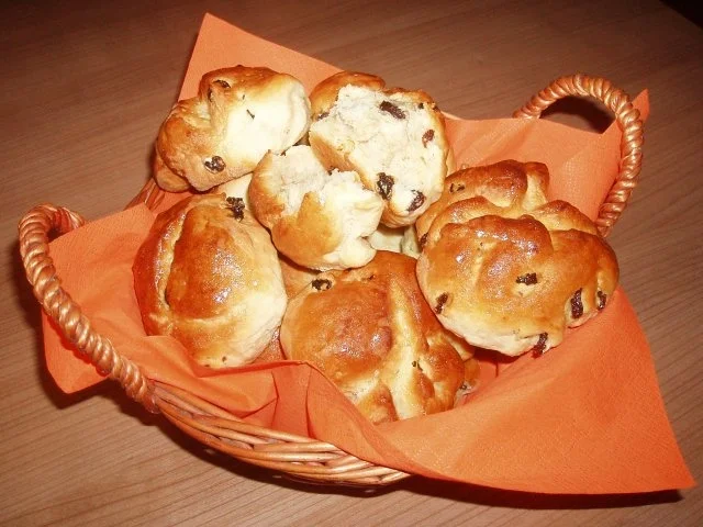 Rosinenbrötchen - Rezept