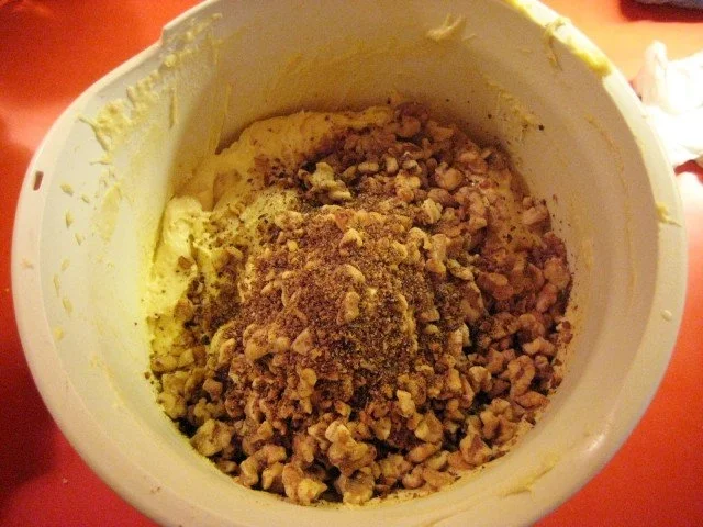 Gugelhupf mit Weintrauben und Walnüssen - Rezept - Bild Nr. 9