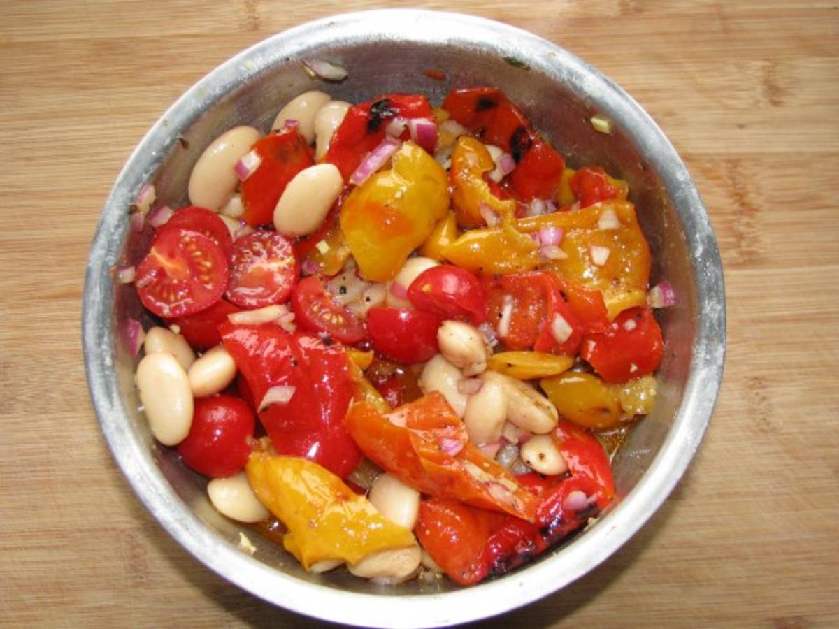 Salat: Rauke-Paprika-Bohnen-Salat mit Mozzarella - Rezept - Bild Nr. 2