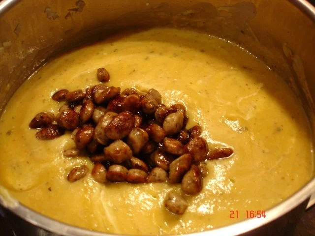 Rezept: Kartoffelsuppe mit Rost-Bratwürsten Bild Nr. 14 Kartoffelsuppe mit Rost-Bratwürsten - Rezept - Bild Nr. 14