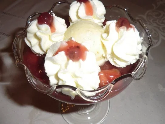 ♥ Vanilleeis mit beschwipsten Früchtchen ♥ - Rezept - Bild Nr. 2