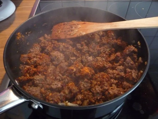 Rezept: Hackfleisch : Hackfleisch nach Gyros Art Bild Nr. 3 Hackfleisch : Hackfleisch nach Gyros Art - Rezept - Bild Nr. 3