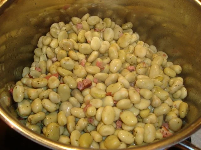 Dicke Bohnen mit Speck-Sahne-Sauce - Rezept - Bild Nr. 3