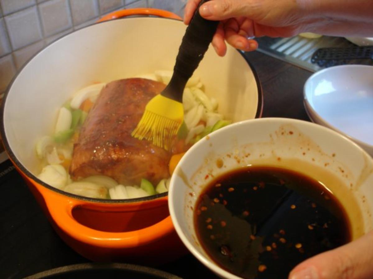 Kasseler mit Honig-Chili-Kruste - Rezept - kochbar.de