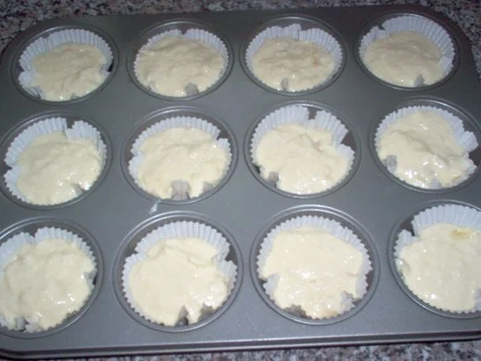 Rezept: Ananas-Kokos-Muffins Bild Nr. 2 Ananas-Kokos-Muffins - Rezept - Bild Nr. 2