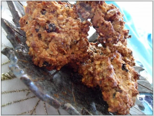 Rezept: Dattel-Lebkuchen mit Haselnüssen Dattel-Lebkuchen mit Haselnüssen - Rezept