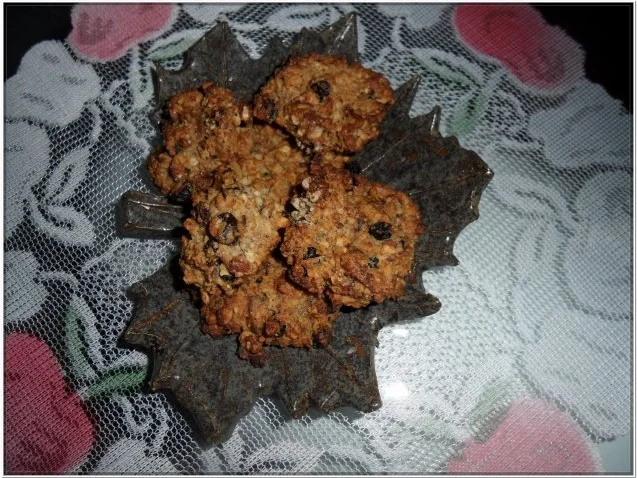 Rezept: Dattel-Lebkuchen mit Haselnüssen Bild Nr. 16 Dattel-Lebkuchen mit Haselnüssen - Rezept - Bild Nr. 16