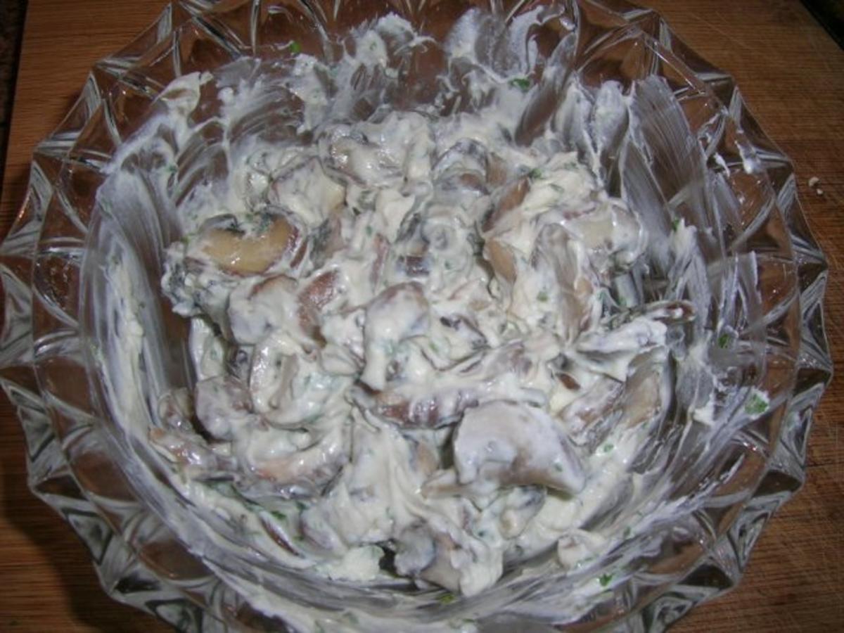 Hähnchenbrust mit Mascarpone und Pilzen gefüllt, dazu Bucatini Nr. 9 mit Pilzsauce - Rezept - Bild Nr. 9