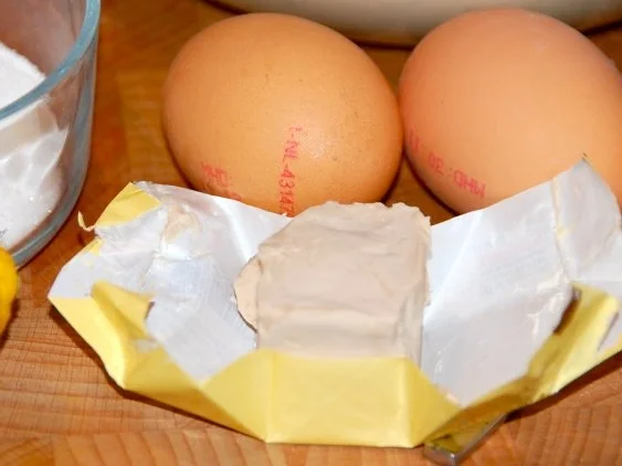 SÜSSER  HEFEGUGELHOPF - Rezept - Bild Nr. 5