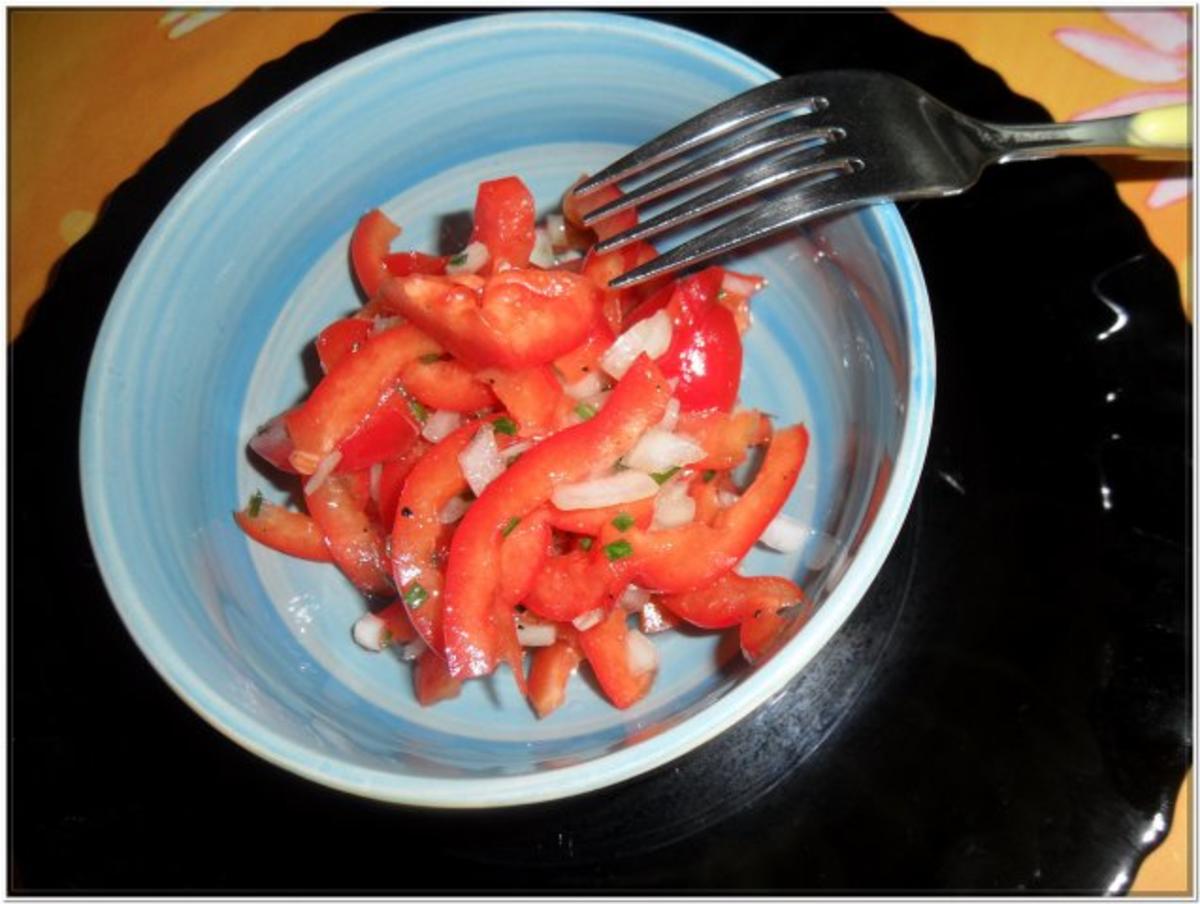 Roter Paprika-Salat - Rezept