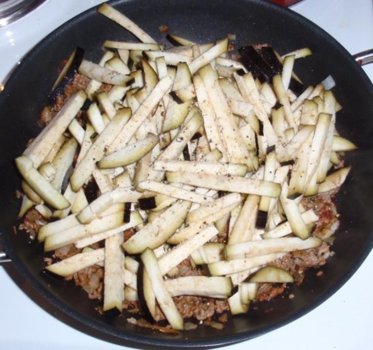 Pasta mit Tatar-Aubergine-Soße - Rezept - Bild Nr. 7
