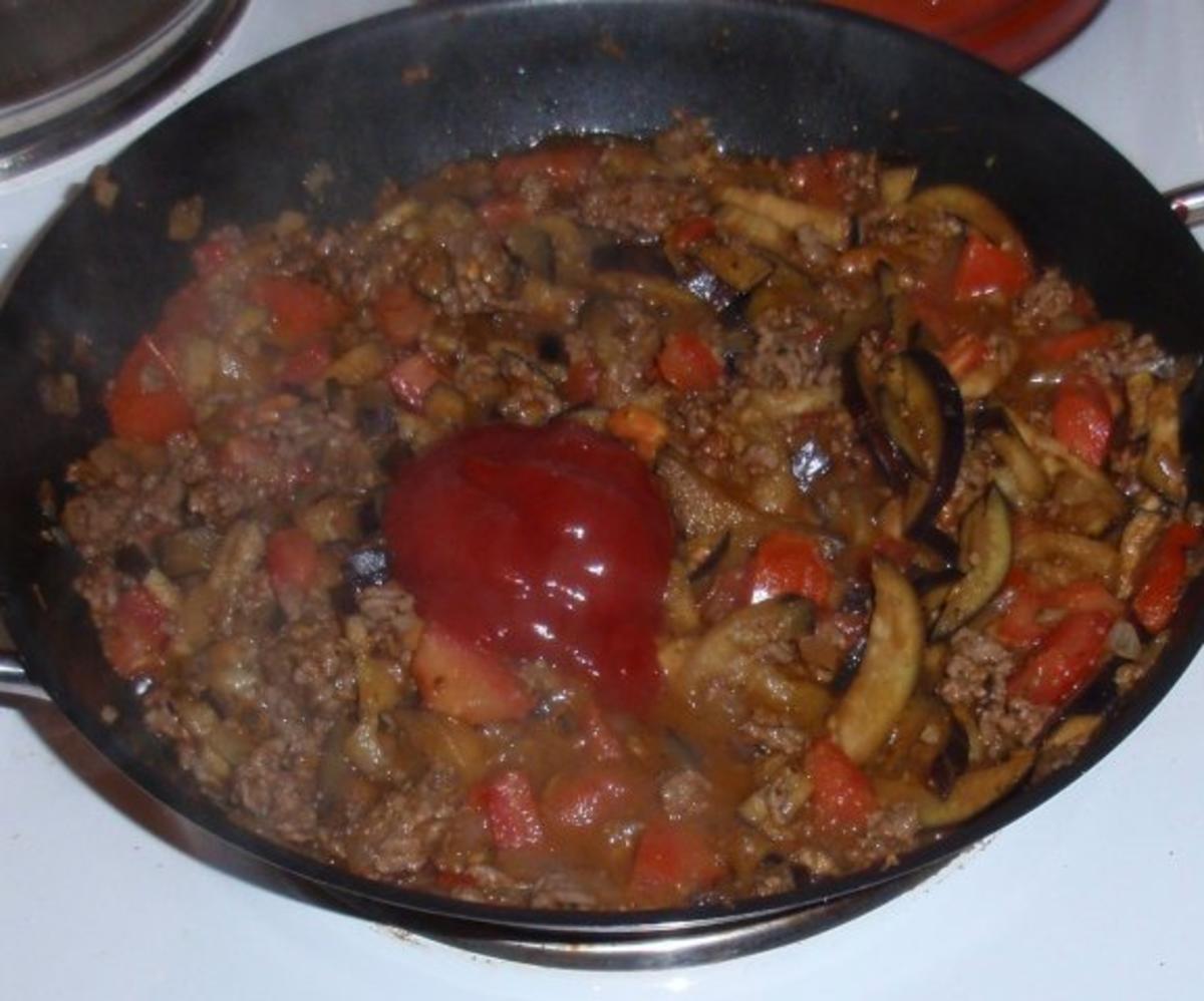 Pasta mit Tatar-Aubergine-Soße - Rezept - Bild Nr. 9