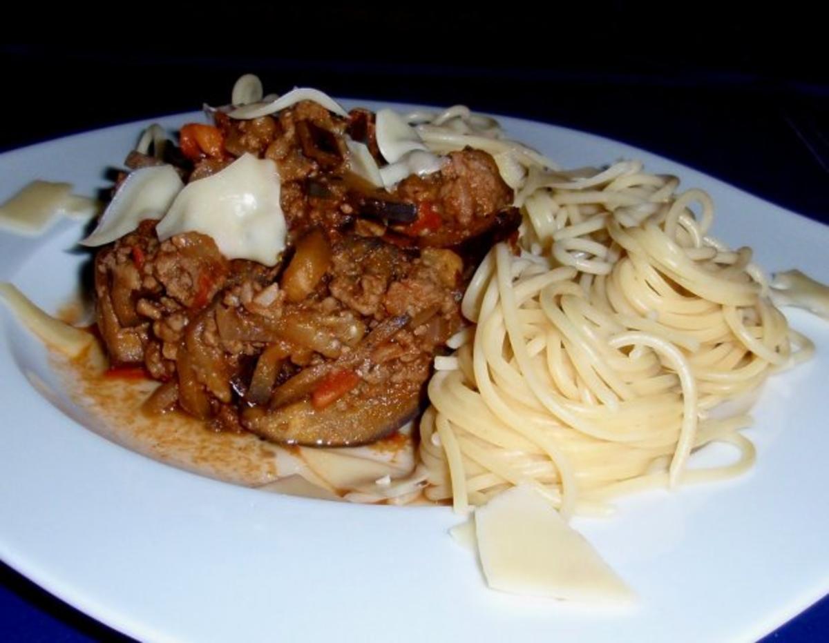 Pasta mit Tatar-Aubergine-Soße - Rezept - Bild Nr. 11