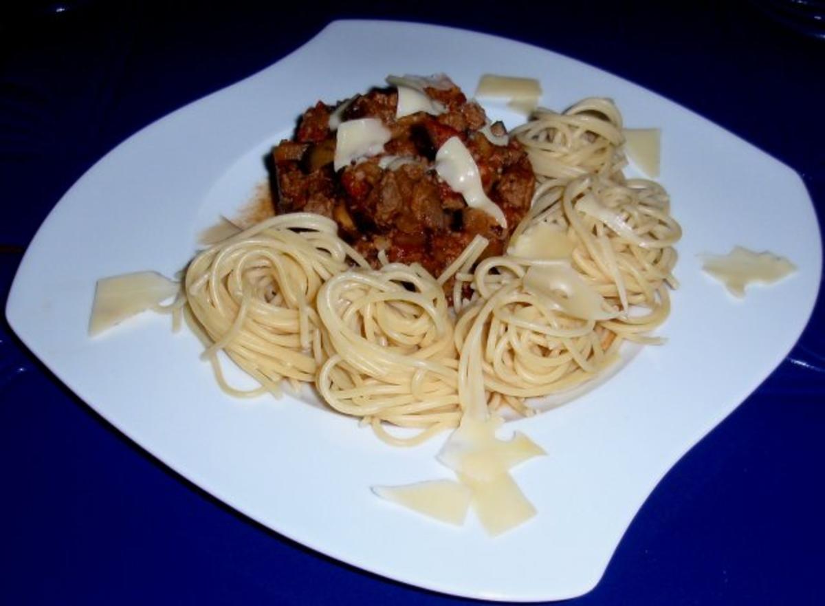 Pasta mit Tatar-Aubergine-Soße - Rezept - Bild Nr. 12