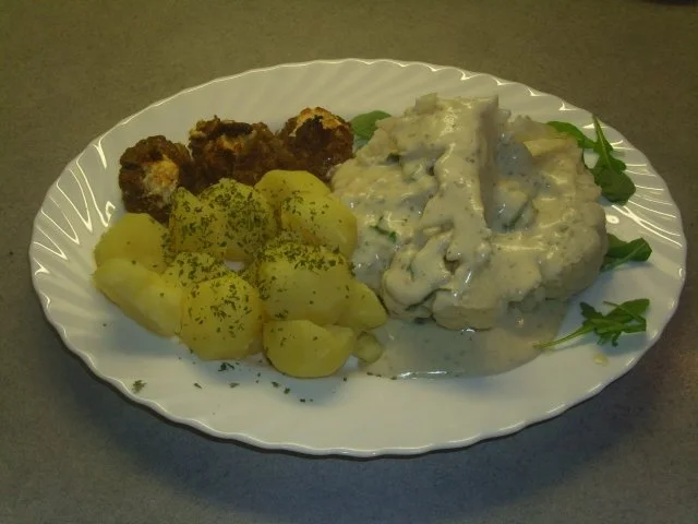 Blumenkohl mit einer Frischkäsesosse - Rezept