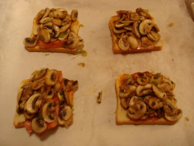 Rezept: Überbackener Leberkäse-Toast Bild Nr. 12 Überbackener Leberkäse-Toast - Rezept - Bild Nr. 12