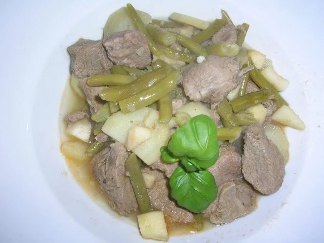 Bohnen-Lamm-Topf mit Weißwein (ein südafrikanisches Gericht) - Rezept - Bild Nr. 2