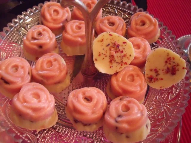 Pralinen: Weiß-rosa Kokostraum - Rezept - Bild Nr. 3