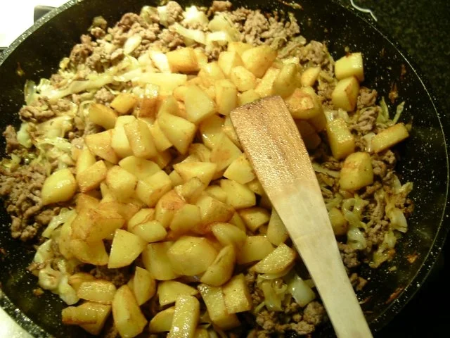 Rezept: HOCI'S SCHMORKOHLAUFLAUF Bild Nr. 7 HOCI'S SCHMORKOHLAUFLAUF - Rezept - Bild Nr. 7