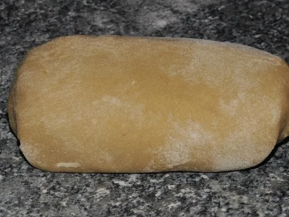 Rezept: Adventskalender 7. Tag: Bethmännchen Bild Nr. 4 Adventskalender 7. Tag: Bethmännchen - Rezept - Bild Nr. 4