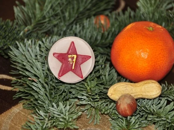 Rezept: Adventskalender 7. Tag: Bethmännchen Bild Nr. 2 Adventskalender 7. Tag: Bethmännchen - Rezept - Bild Nr. 2