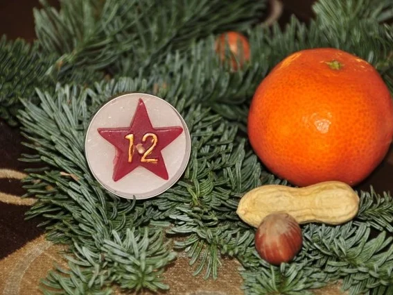 Adventskalender 12. Tag: Weinkekse - Rezept - Bild Nr. 2