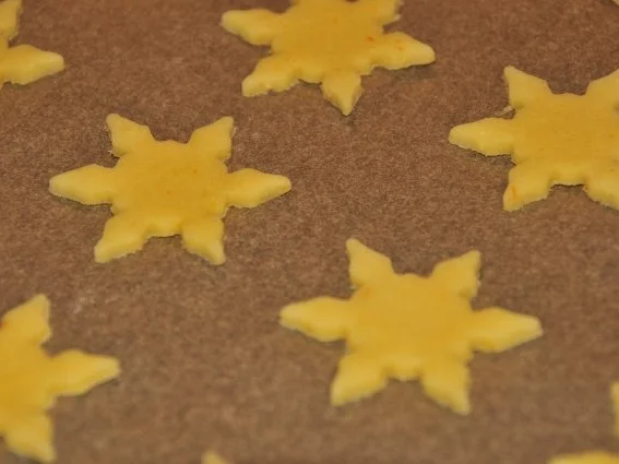 Adventskalender 13. Tag: Orangen-Nougat-Sterne - Rezept - Bild Nr. 5