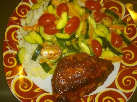 Indisches Hühnchen mit Zucchini (-Kürbis)-Gemüse - Rezept