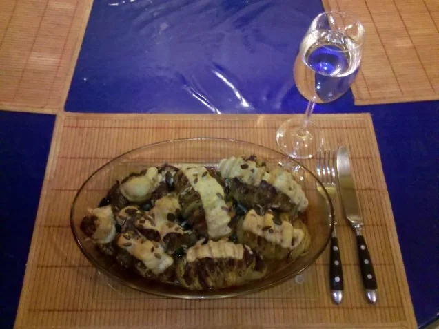 Kartoffeln: Herbstliche Fächerkartoffeln im mediteranen Stil - Rezept