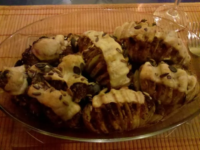 Kartoffeln: Herbstliche Fächerkartoffeln im mediteranen Stil - Rezept - Bild Nr. 8