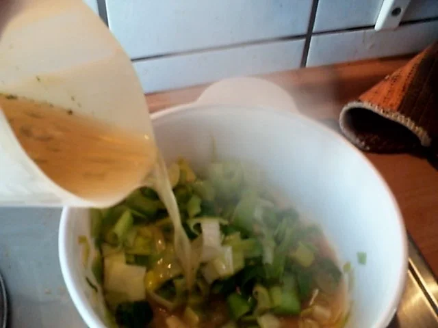 Cremige Lauchsuppe mit Hackbällchen - Rezept - Bild Nr. 6