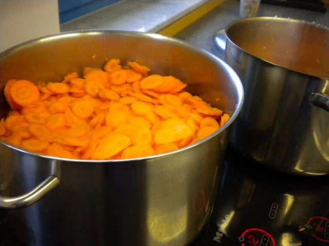 Möhreneintopf mit Kartoffeln und Bratwurstbrät - Rezept - Bild Nr. 8