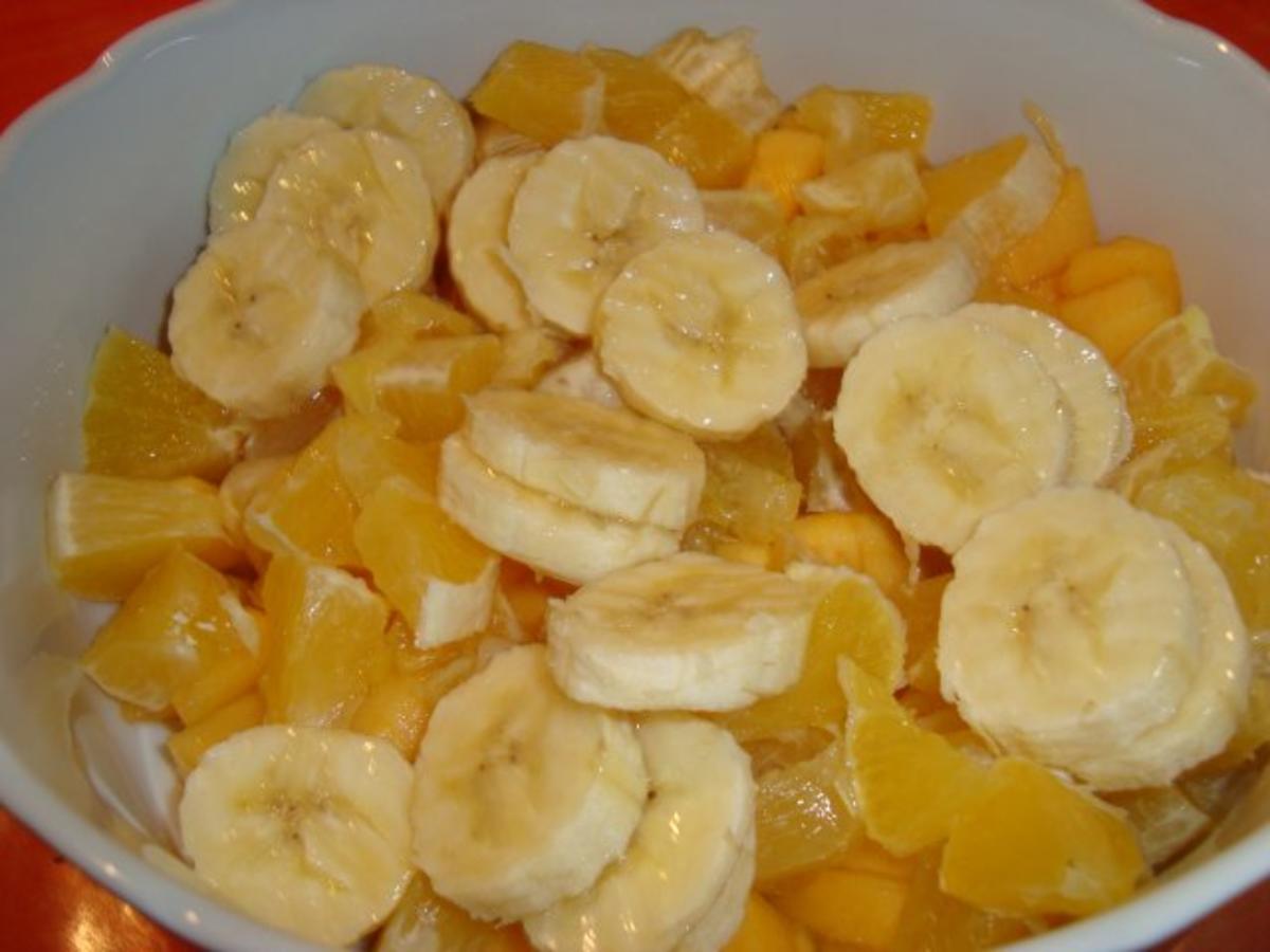 Orange,Kaki+Banane im Joghurt vereint - Rezept - Bild Nr. 2