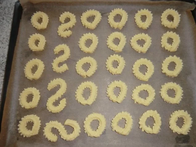 ♥ Weihnachts-Spritzgebäck ♥ - Rezept - Bild Nr. 10