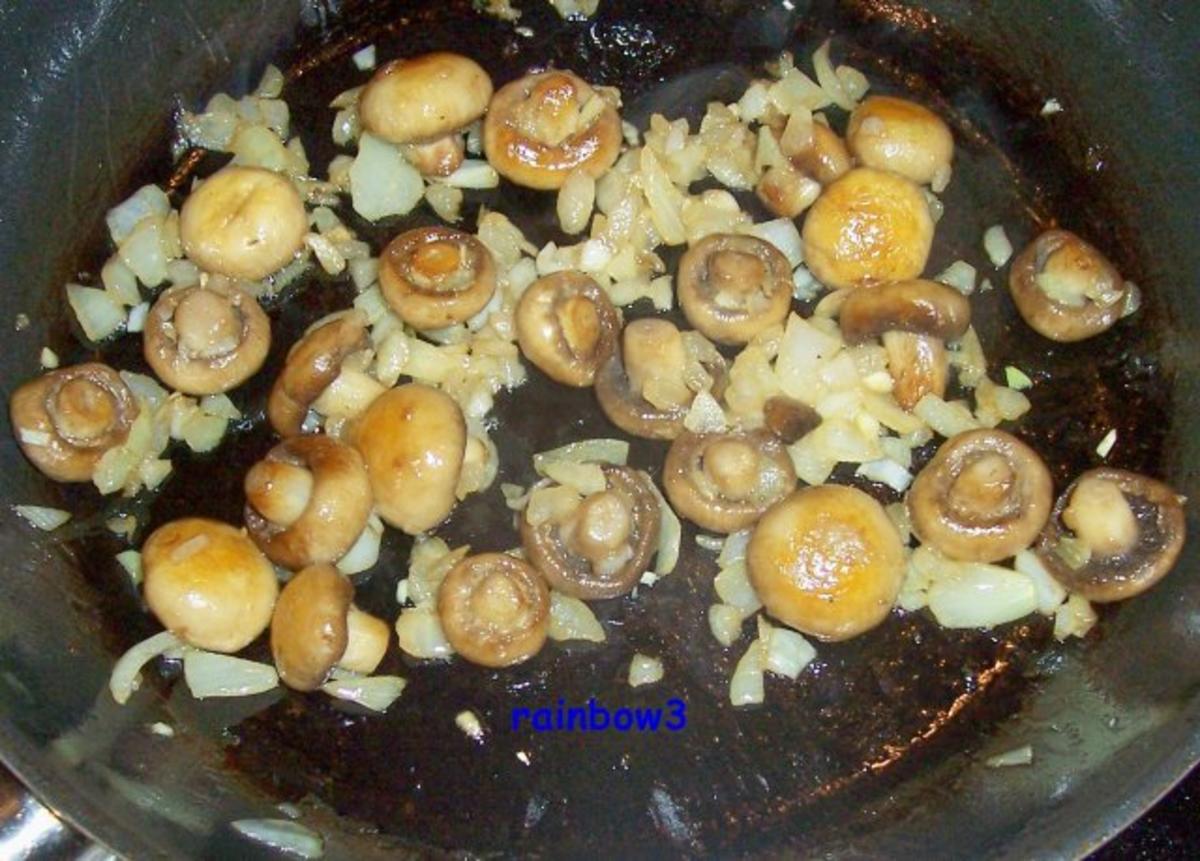 Kochen: Hackbällchen in Champignon-Paprika-Sauce - Rezept - Bild Nr. 4