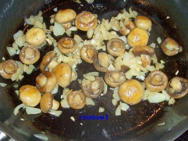 Rezept: Kochen: Hackbällchen in Champignon-Paprika-Sauce Bild Nr. 4 Kochen: Hackbällchen in Champignon-Paprika-Sauce - Rezept - Bild Nr. 4