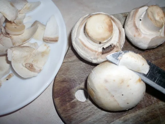 Rezept: Champignonpastete Bild Nr. 3 Champignonpastete - Rezept - Bild Nr. 3