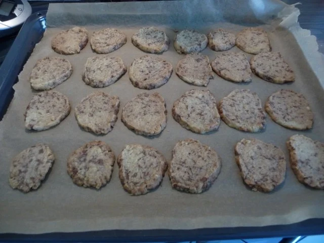 Plätzchen : Sandplätzchen mit Schokoraspeln - Rezept - Bild Nr. 5